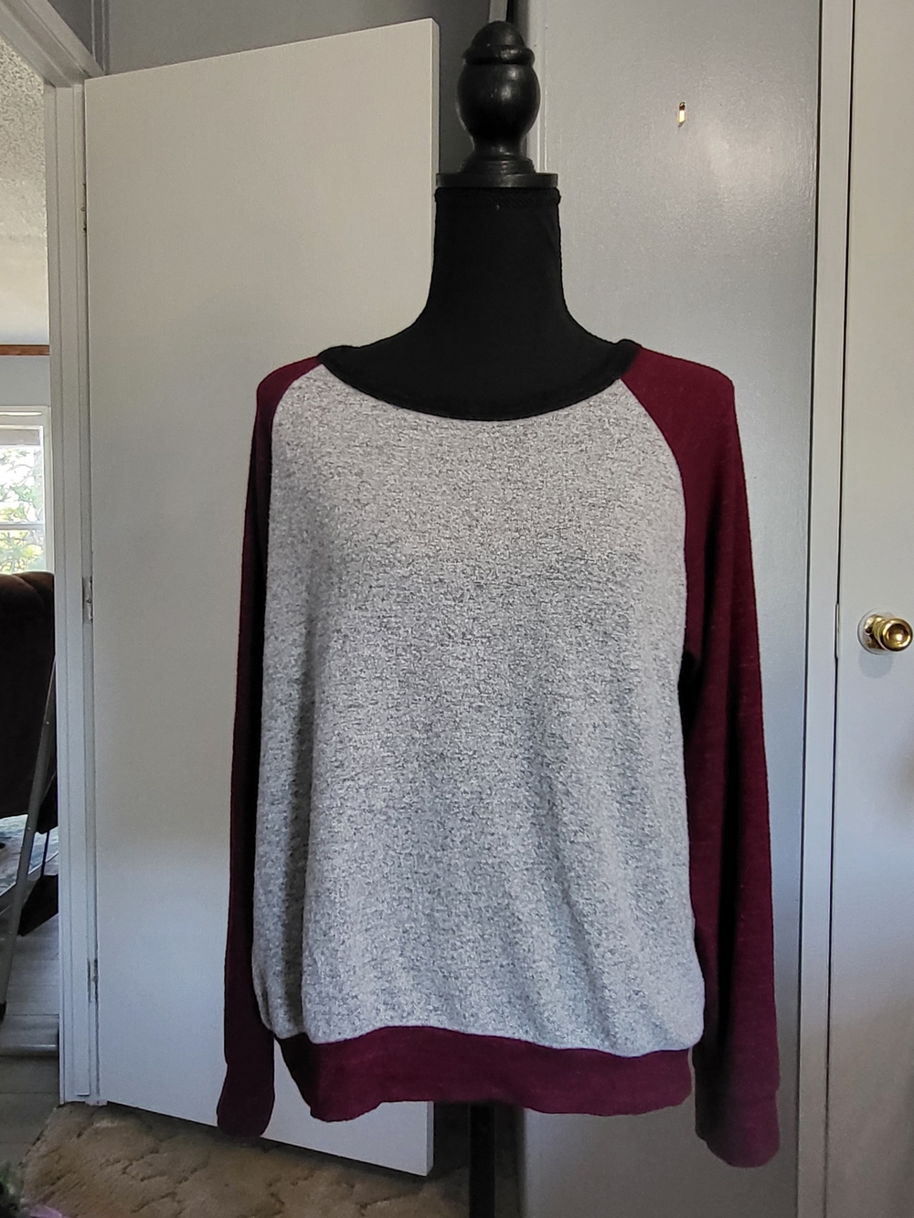 Buffalo David Bitton Two-Tone Scoop Neck Sweater - Gray and Burgundy